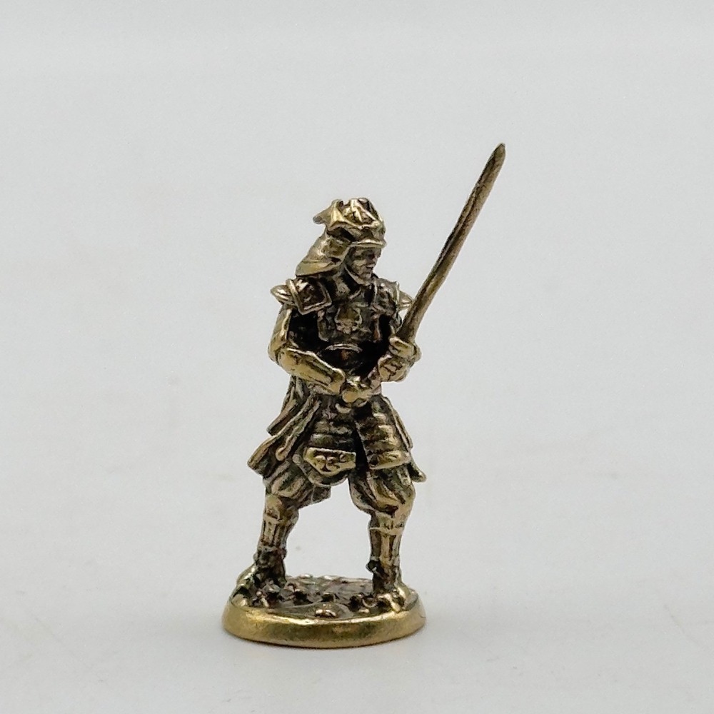 BG8-Miniature Brass metal Samurai Collectible Figurine